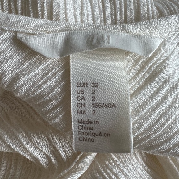 Cream H&M Lace Trim Romper - Picture 6 of 6